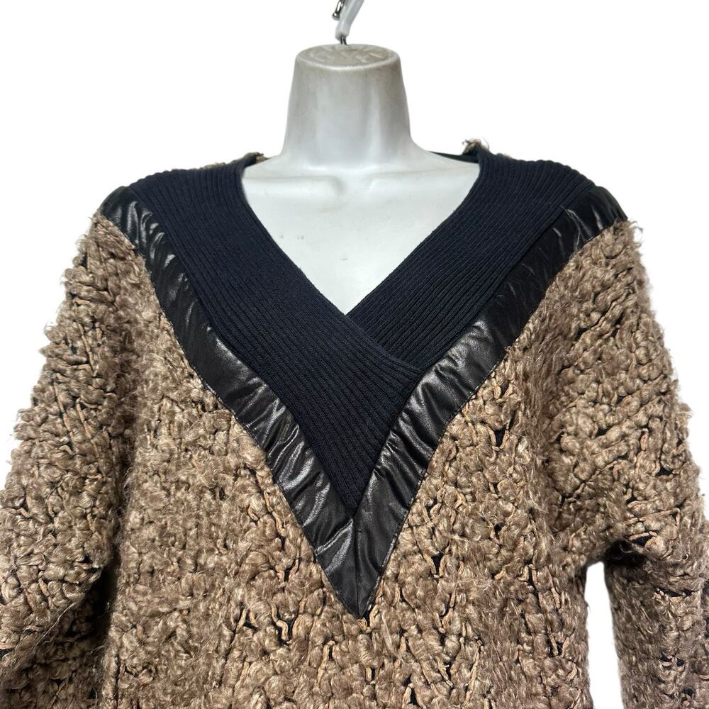 Vintage Pierre Lamonte california Brown chunky boucle pullover V-neck sweater